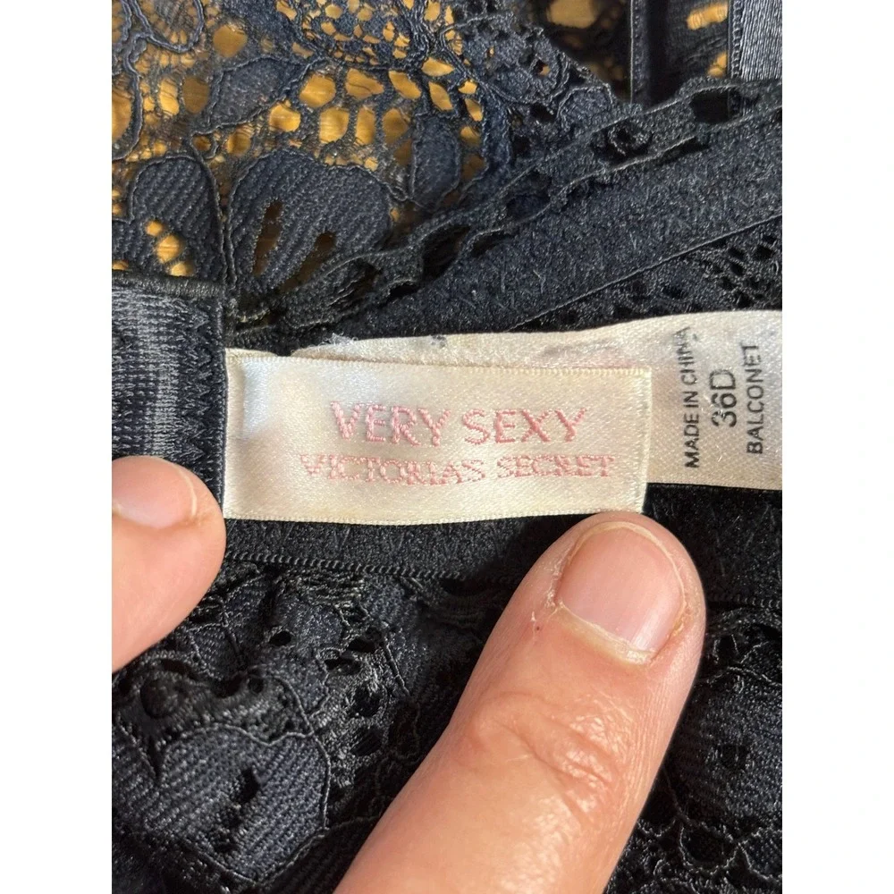Victorias Secret Very Sexy Balconet Bra Black Floral Lace Unlined Underwire 36D